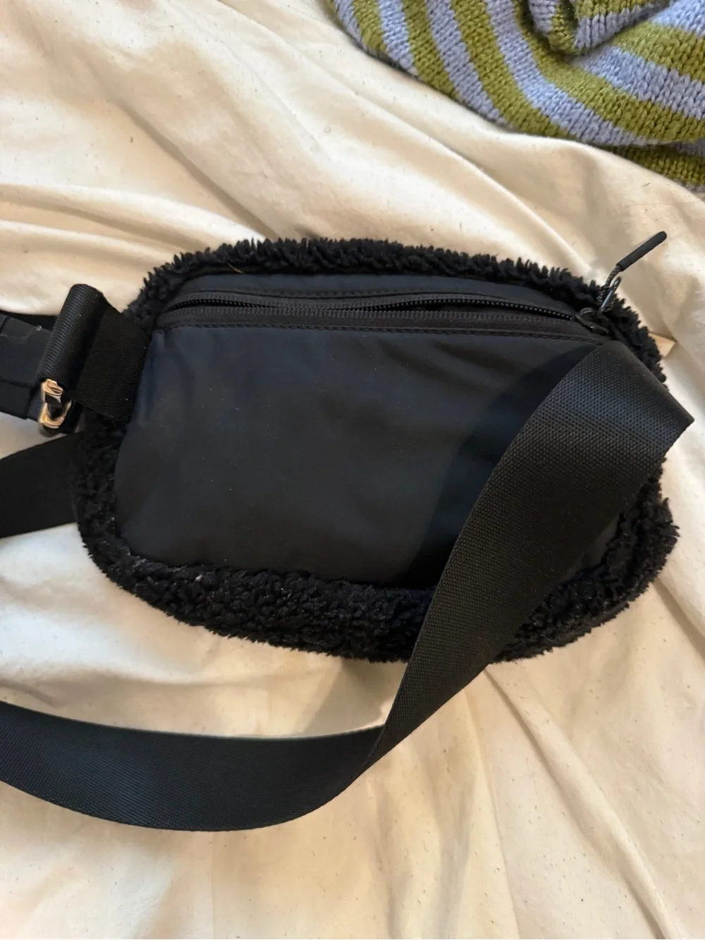 lululemon athletica soft sherpa